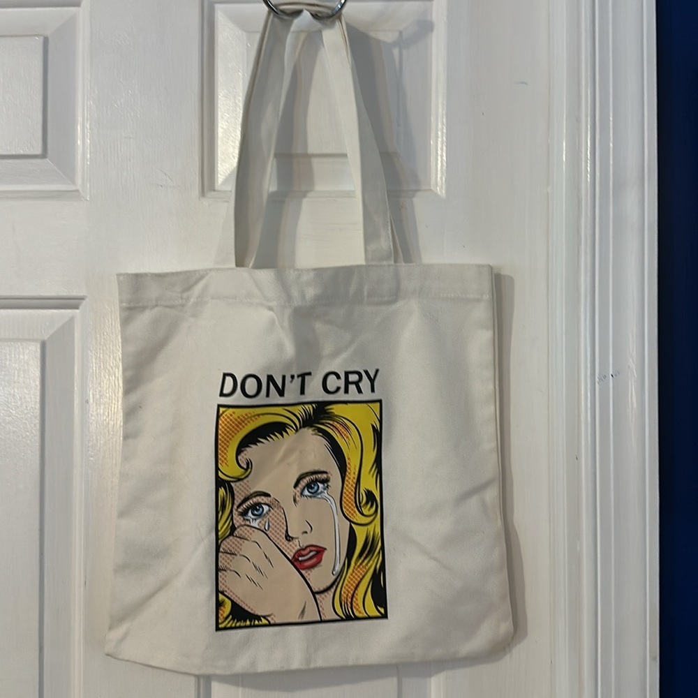 NWOT Forever 21 Don’t Cry Comic Graphic Canvas Tote